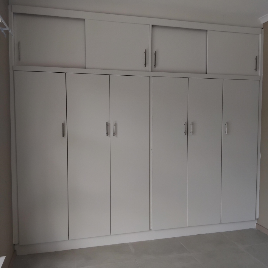 To Let 1 Bedroom Property for Rent in Protea Heights Western Cape